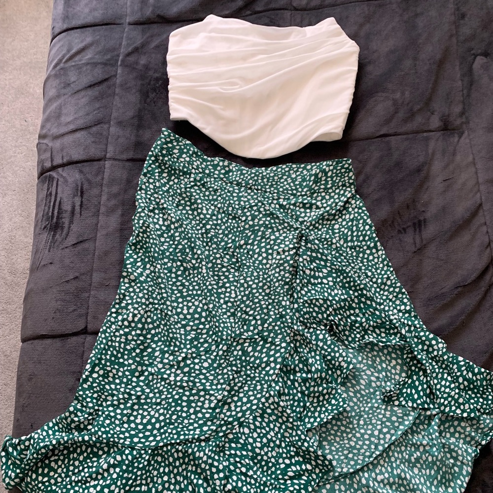 Crop Top Zip Back and ruffle skirt